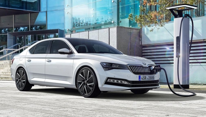 Skoda a început producția noului Superb iV plug-in hybrid
